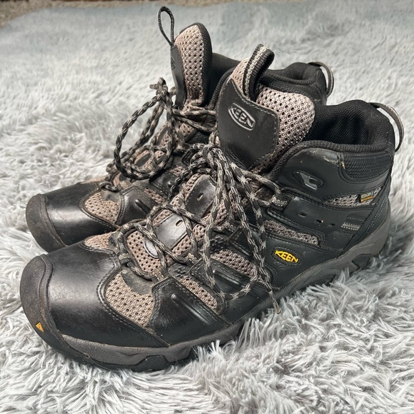 Keen Shoes Mens 12 Mid Athletic Hiking Chukka Waterproof Boots Black 1020212